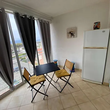 Apartment Avec Parking, Vue - Pers. - Fr-1-81-768